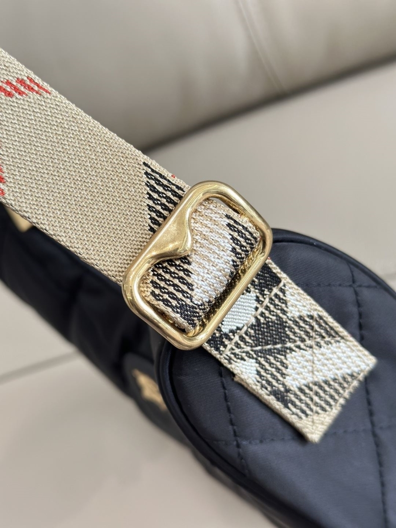 Bv*b*rry hobo bags
